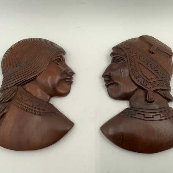 2 Vintage Carved Wood Native American Heads Male & Female Wall Hanging Art MCM - Picture 9 of 10